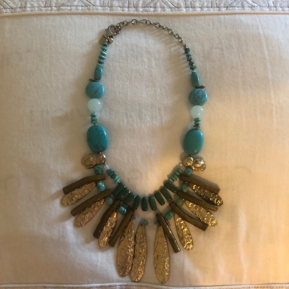 Chico’s Jewelry necklace
